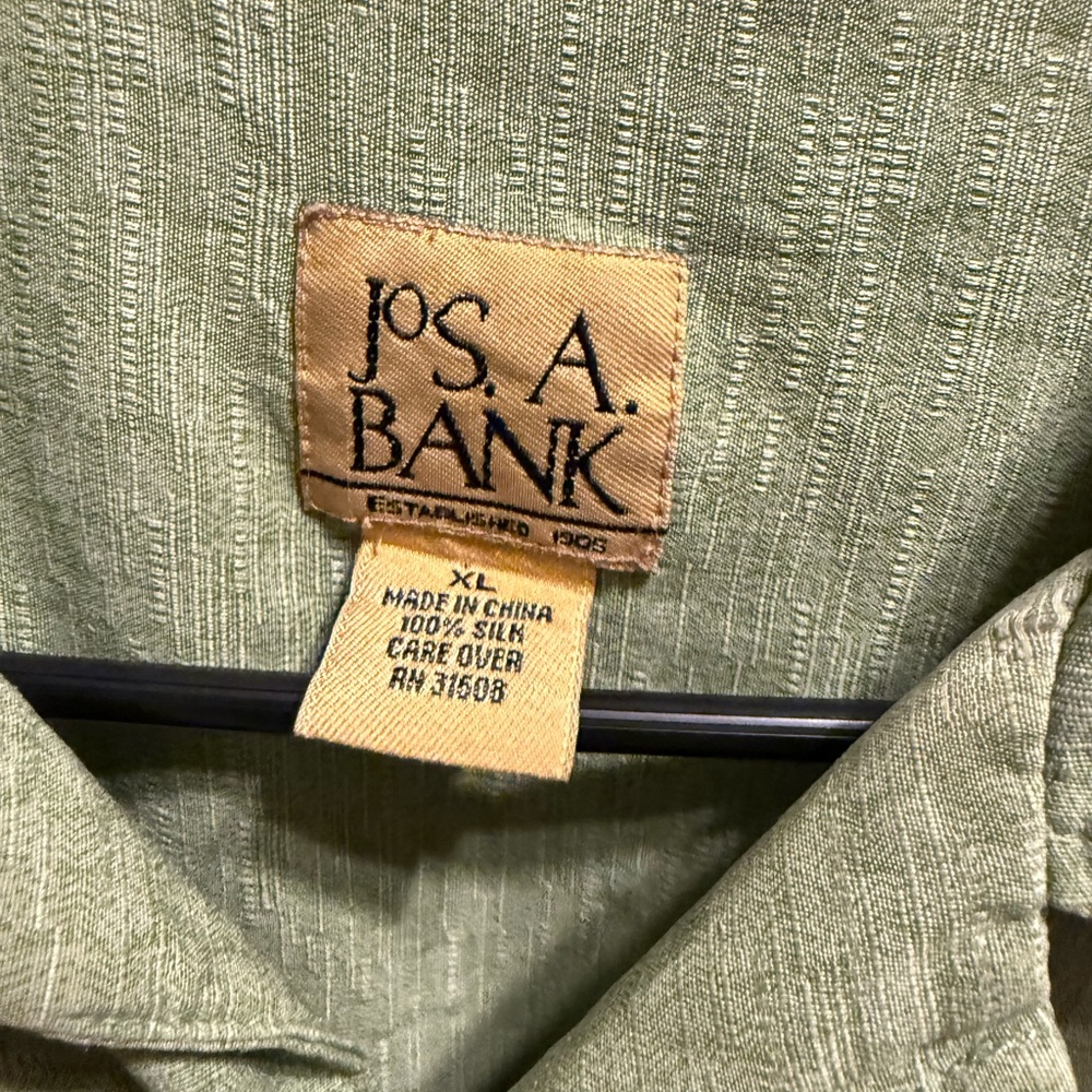 Jos. A. Bank Green Casual Button Down Shirt - Picture 2 of 4